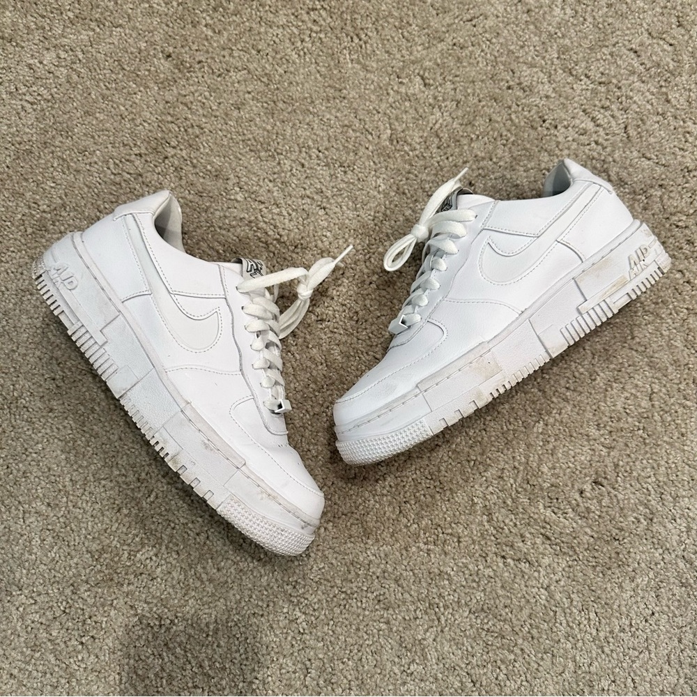 Nike Women’s Air Force 1 AF1 White Sneakers CK6649-100 US Women’s Size 10